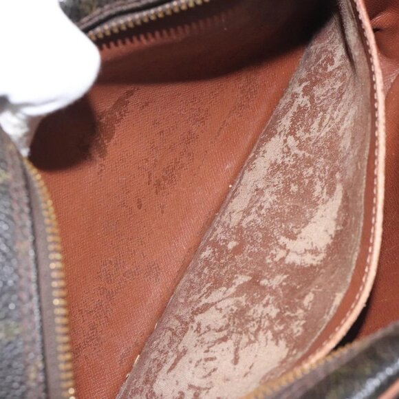 LOUIS VUITTON Monogram Compiegne 23 Clutch Bag - Picture 9 of 16